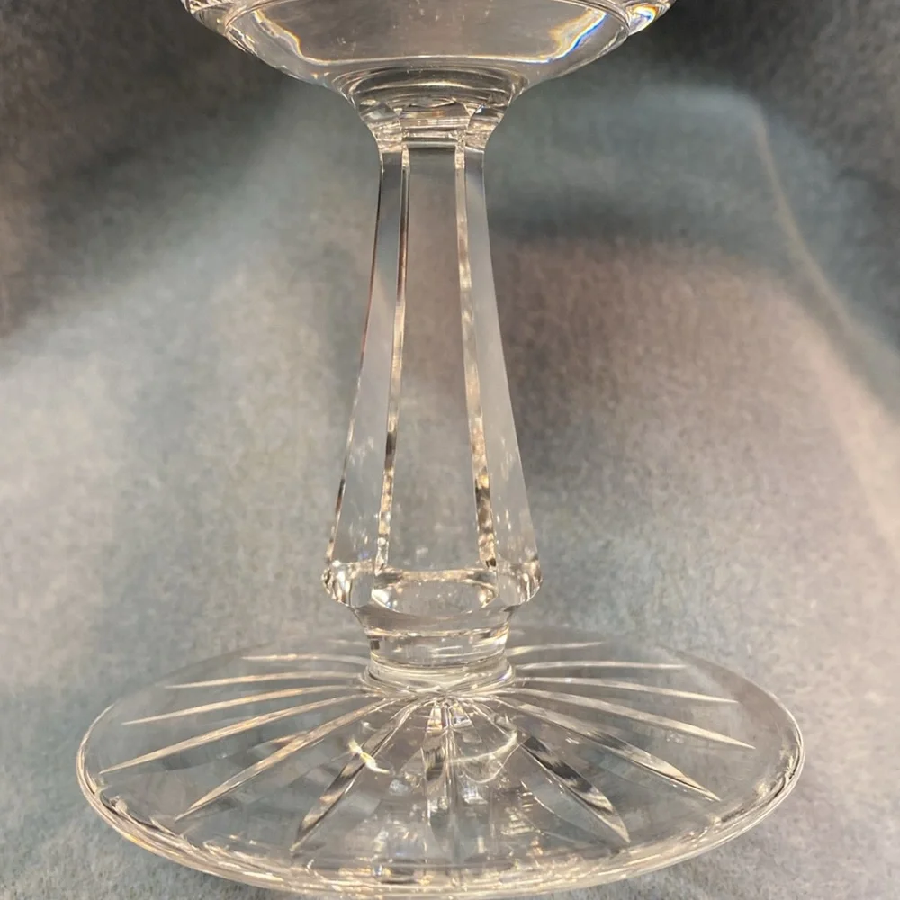 Elegant Waterford Crystal Water Goblet 6-7/8 inch Kenmare Cut collection.